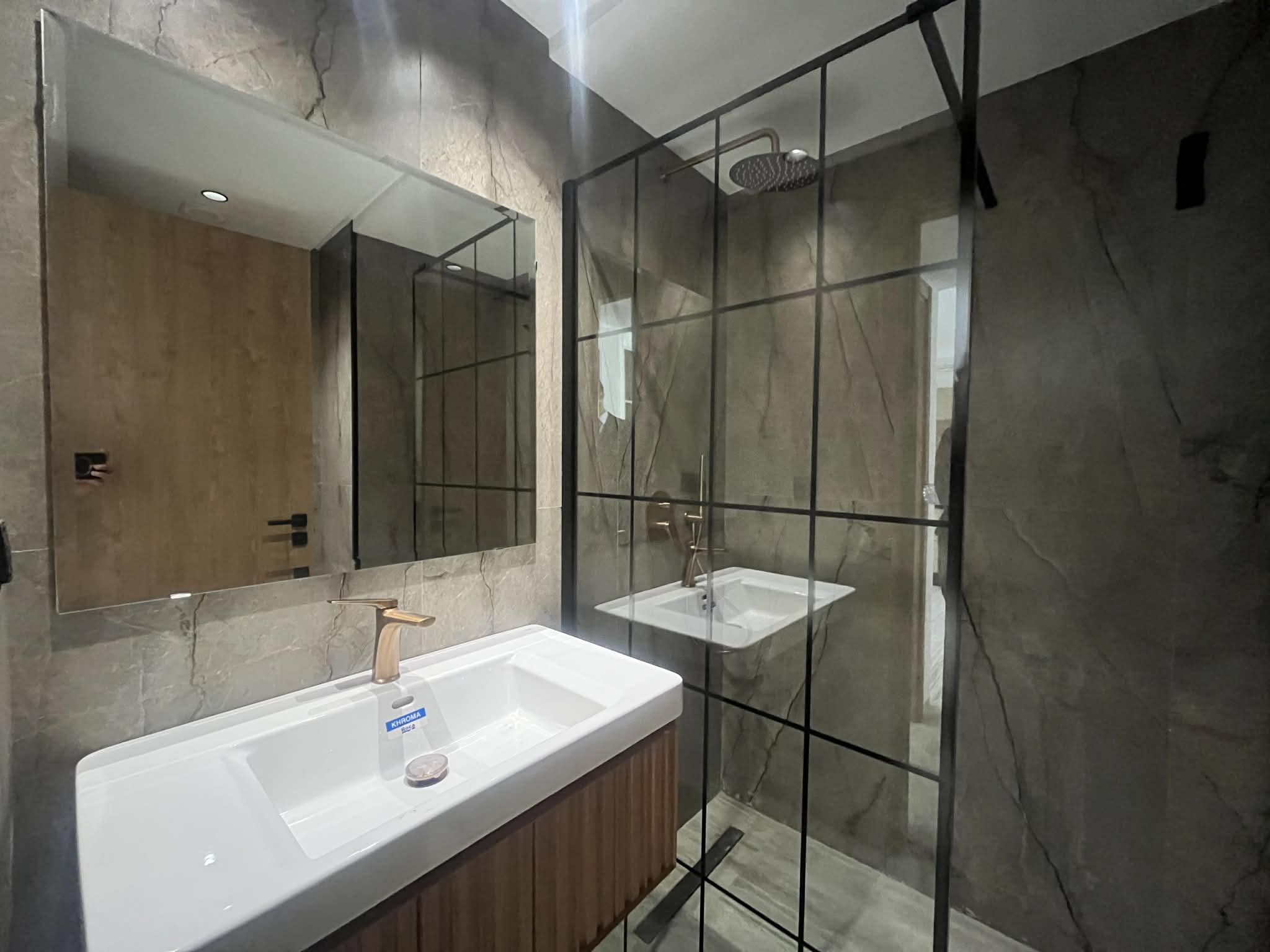 14c13923-9008-4a1e-aa8b-8758a4050011