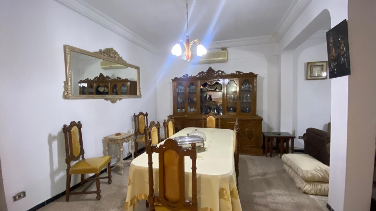 50bd712c-8650-4d8d-9a3a-ae1b81a1eb48