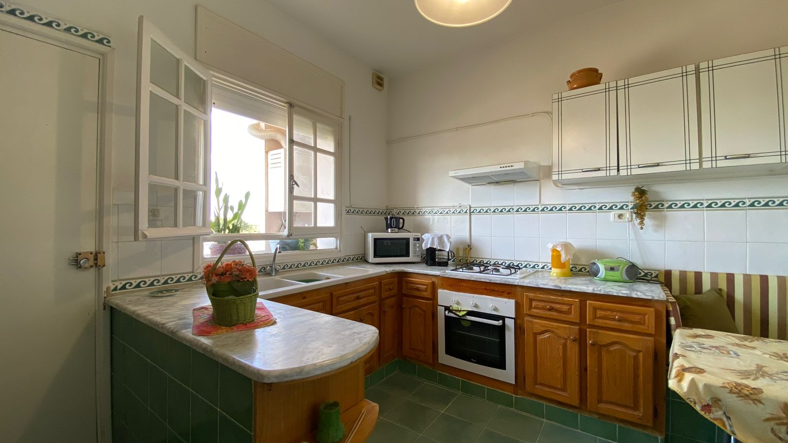 a7466da0-bbea-4b50-b311-1be1d07bbf71