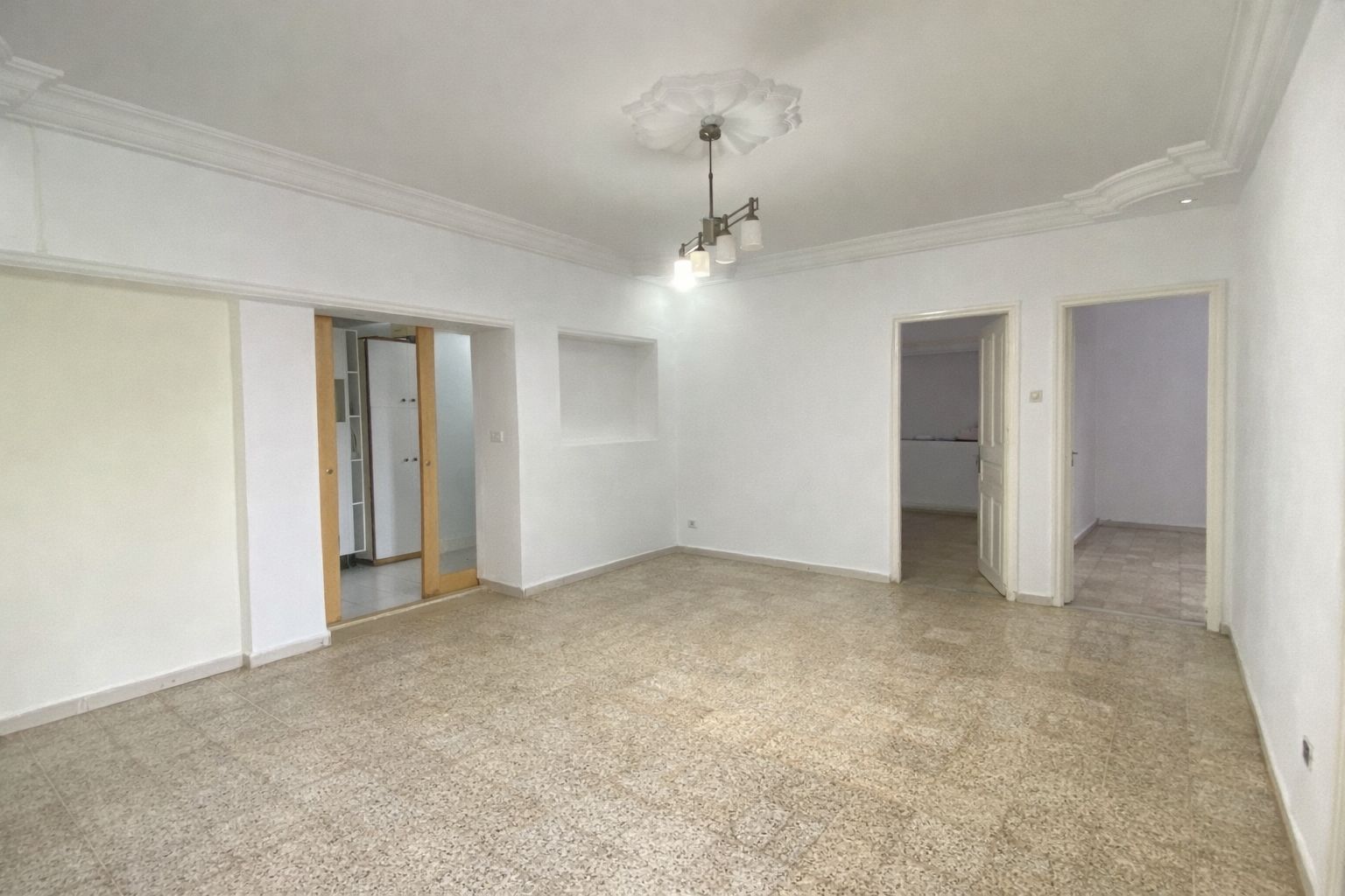 c84d1f00-c7b9-48d1-9de8-7d019faf8dfe