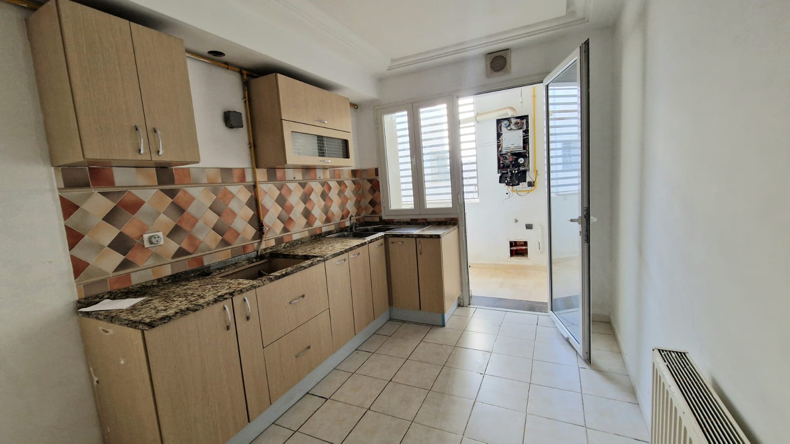 ddc5058f-c05d-4eba-8bcb-05ab14a0c540