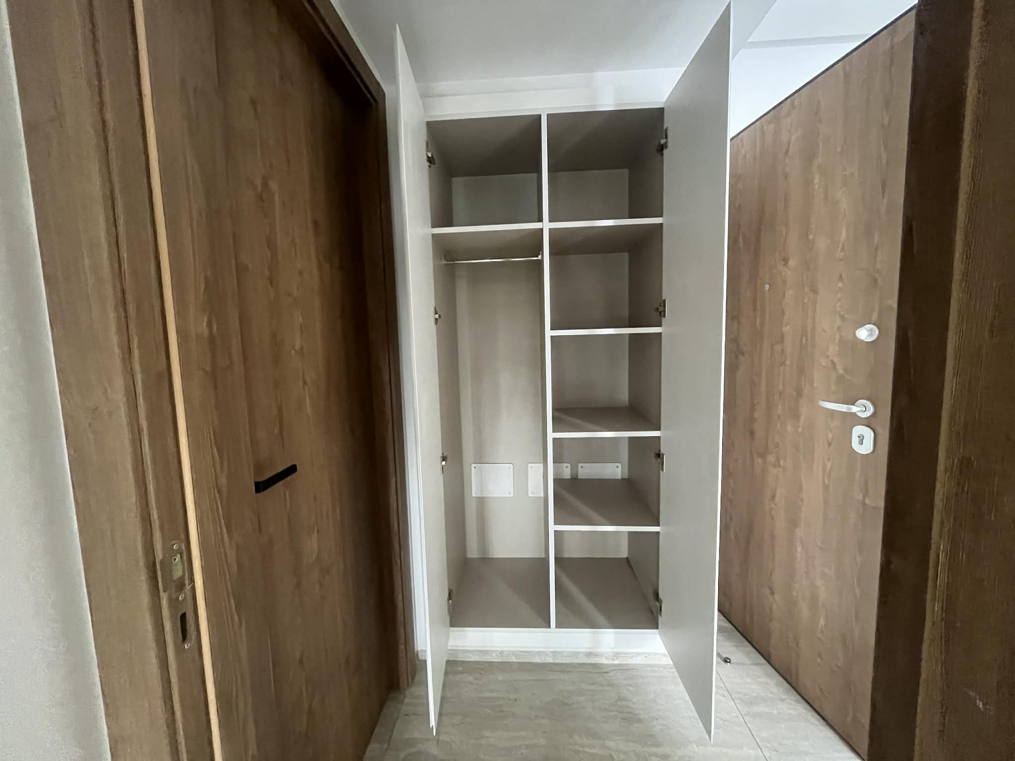 e5a468dc-db85-4ada-97a4-e37bf5f5e085