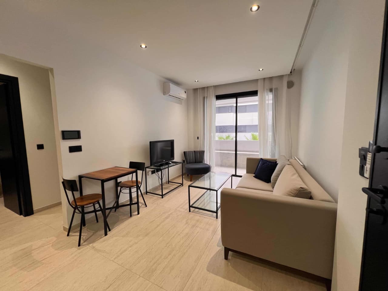 WhatsApp Image 2026-03-05 at 14.03.25