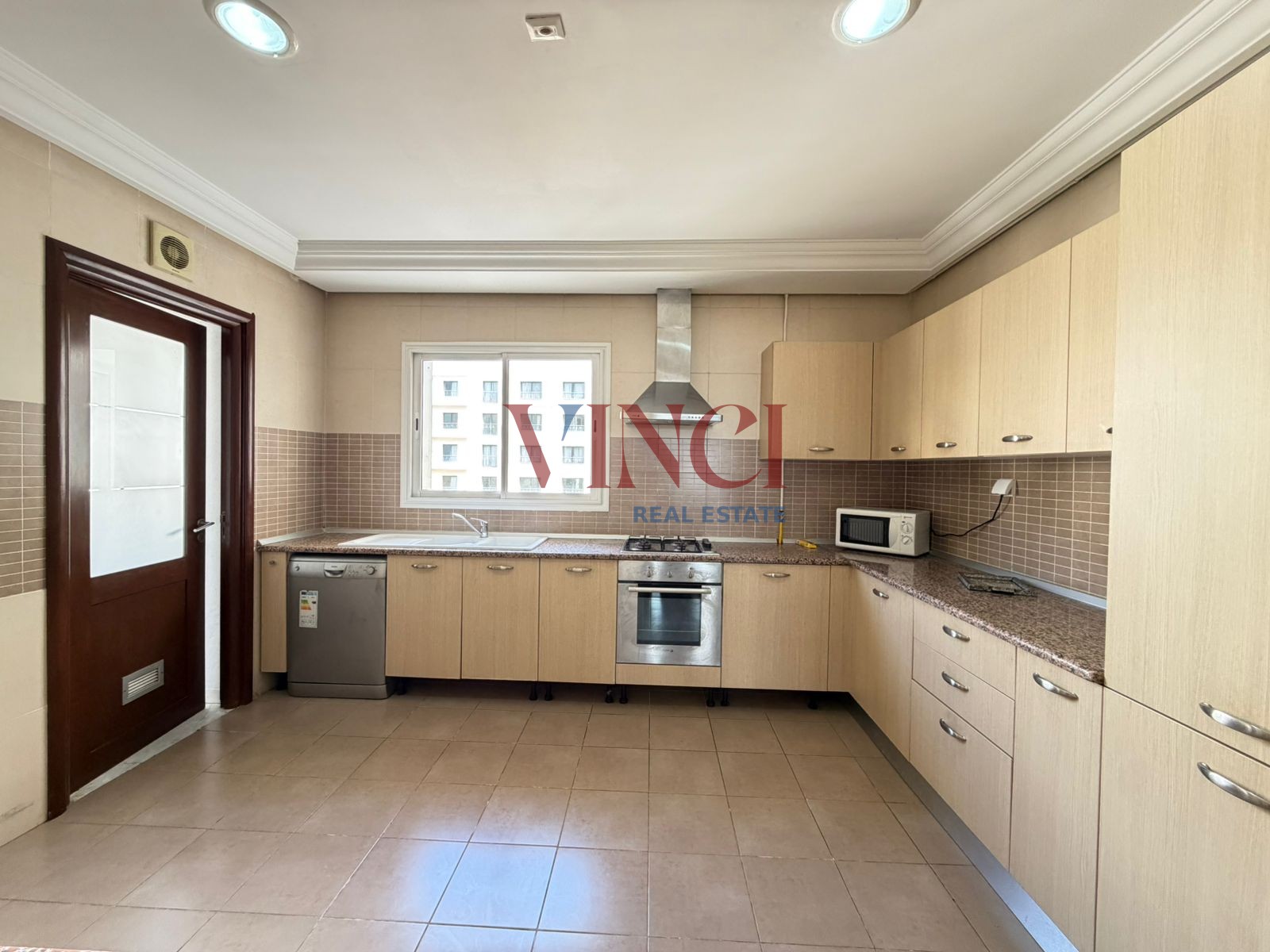 WhatsApp20Image202026-03-2720at2012.19.052028129